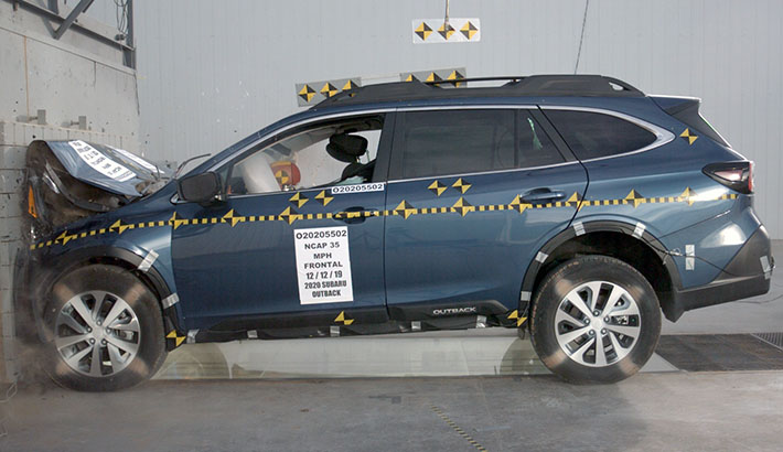 NHTSA crash test of the 2020 Subaru Outback