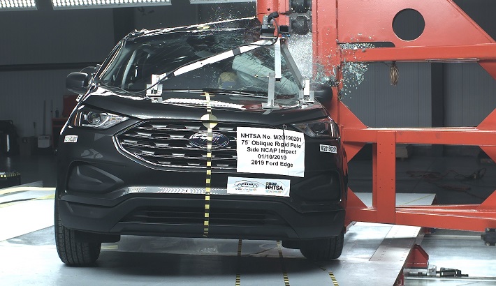 NHTSA Side pole test of the 2020 Ford Edge