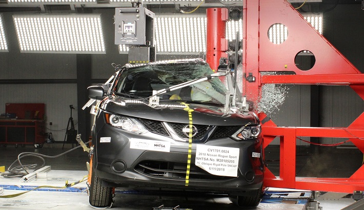 NHTSA Side pole test of the 2021 Nissan Rogue Sport
