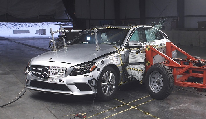 NHTSA Side impact test of the 2021 Mercedes-Benz C-Class