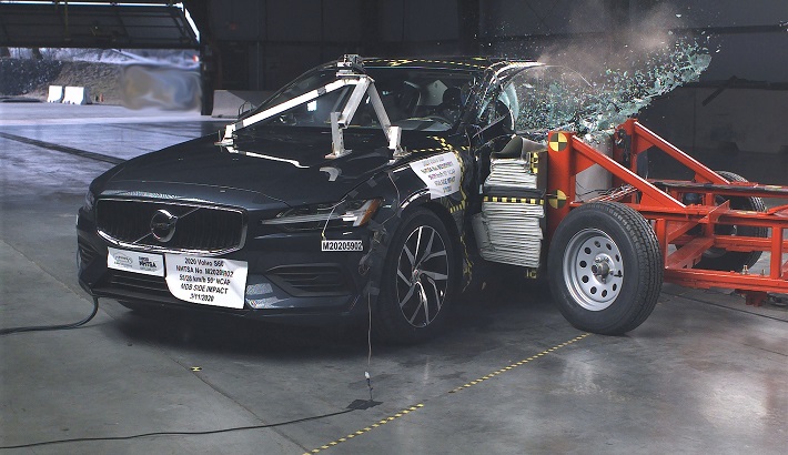 NHTSA Side impact test of the 2021 Volvo V60 T6