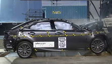 NHTSA crash test of the 2021 Lexus IS 300