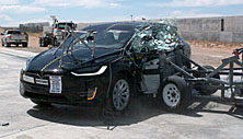 NHTSA Side impact test of the 2021 Tesla Model X 6-Seat