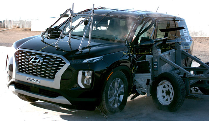 NHTSA Side impact test of the 2022 Hyundai Palisade