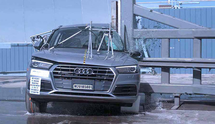 NHTSA Side pole test of the 2021 Audi Q5 Sportback