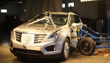 NHTSA Side impact test of the 2022 Cadillac Xt5