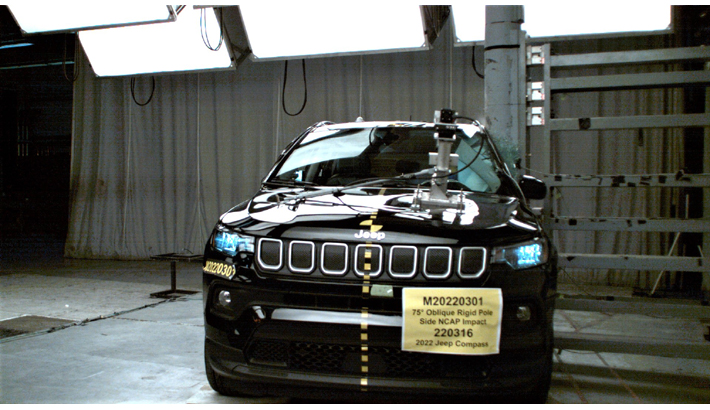 NHTSA Side pole test of the 2022 Jeep Compass