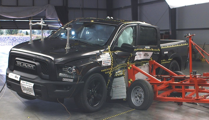 NHTSA Side impact test of the 2022 Ram 1500 Classic
