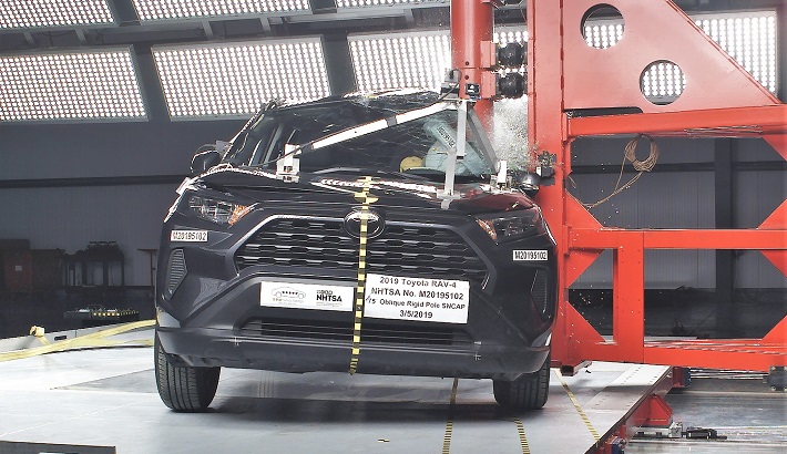 NHTSA Side pole test of the 2022 Toyota RAV4