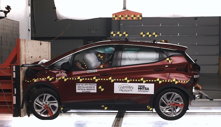 NHTSA crash test of the 2023 Chevrolet Bolt Ev