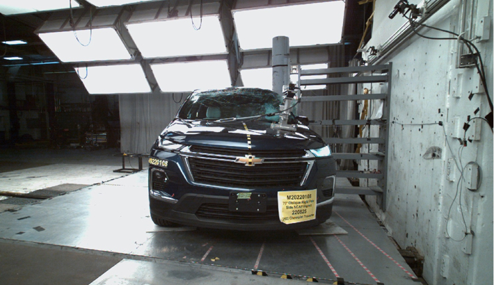 NHTSA Side pole test of the 2023 Chevrolet Traverse