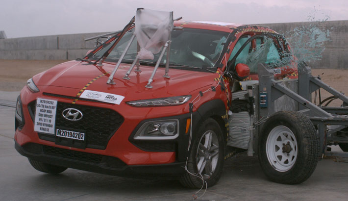 NHTSA Side impact test of the 2023 Hyundai Kona