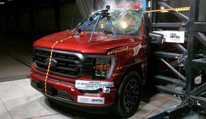 NHTSA Side pole test of the 2024 Ford F-150