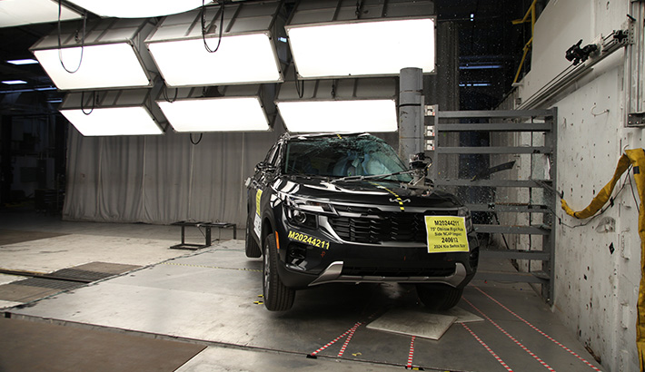 NHTSA Side pole test of the 2024 Kia Seltos