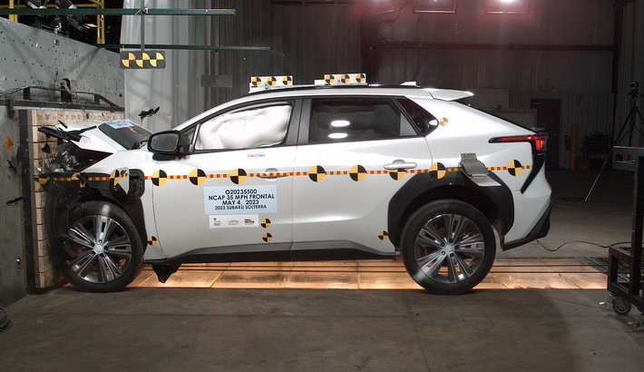 NHTSA crash test of the 2024 Subaru Solterra