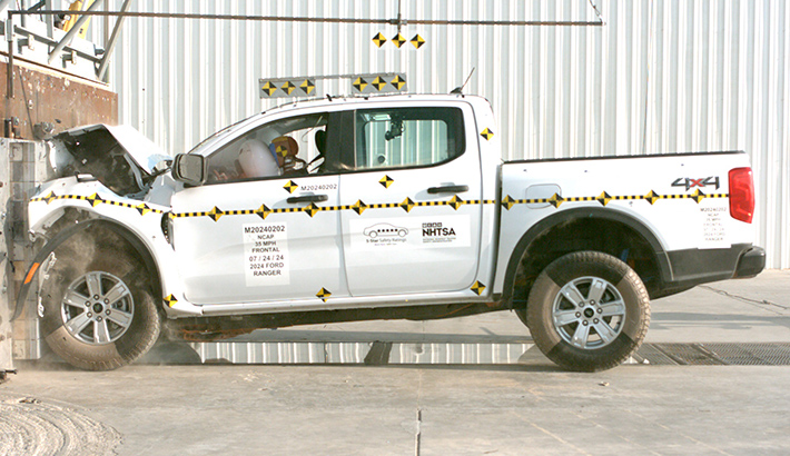 NHTSA crash test of the 2025 Ford Ranger