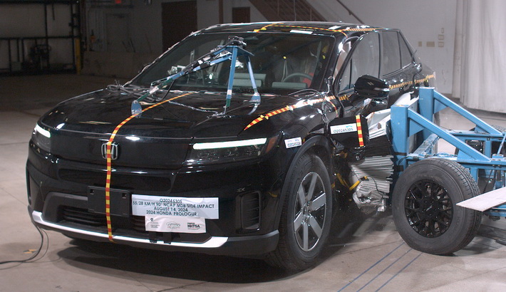 NHTSA Side impact test of the 2026 Honda Prologue Bev