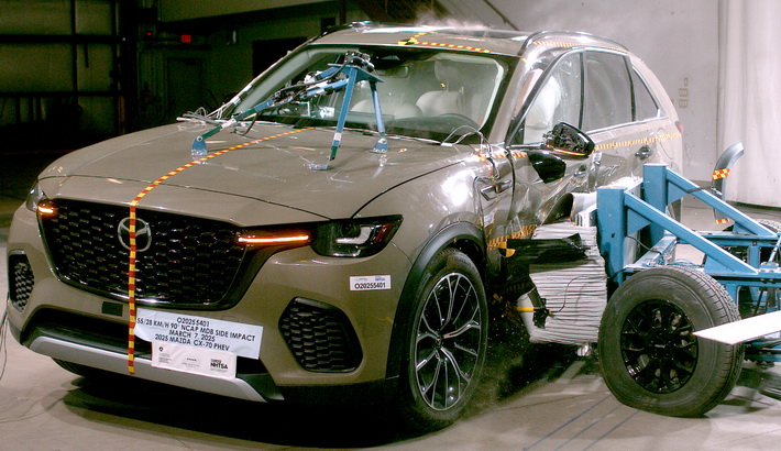 NHTSA Side impact test of the 2026 Mazda CX-70