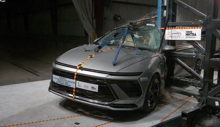 NHTSA Side impact test of the 2026 Hyundai Sonata Hybrid