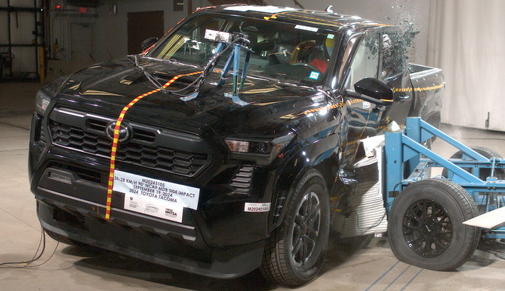 NHTSA crash test of the 2026 Toyota Tacoma Hybrid