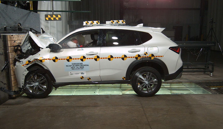 NHTSA crash test of the 2026 Acura Adx
