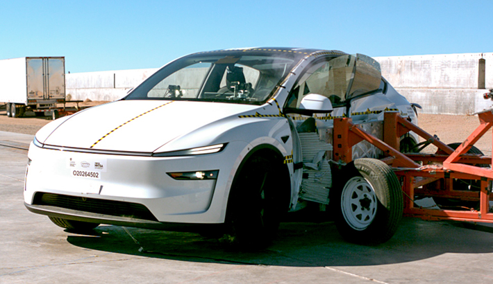NHTSA Side impact test of the 2026 Tesla Model Y Bev
